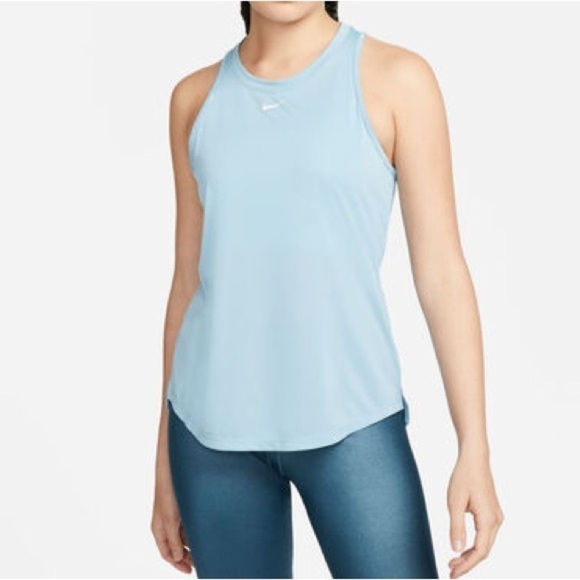 Nike Dri-FIT One Luxury Women's Standard Fit Tank size M DD0636-482 Exotic Blue - Picture 1 of 6